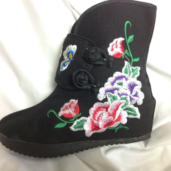 Colorful Embroidered Black Canvas Booties - Picture 8 of 8